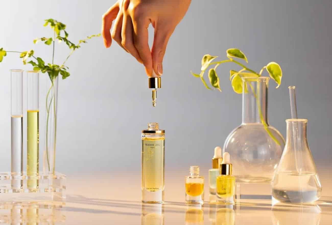 AromaCraft Perfume Seminars: Evaluation and Testing of Fragrances